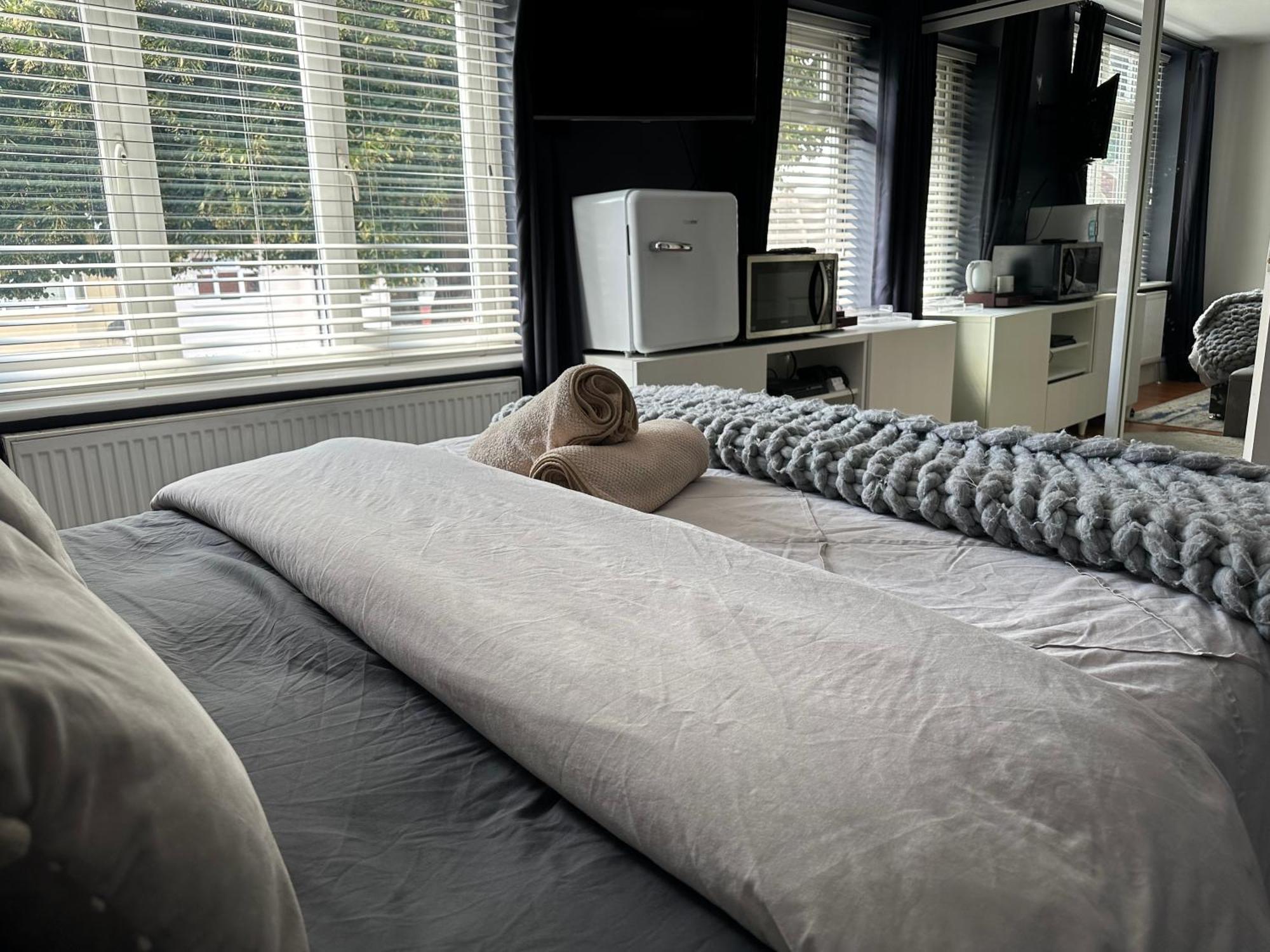 Lux Akinle Residence Nottingham Buitenkant foto