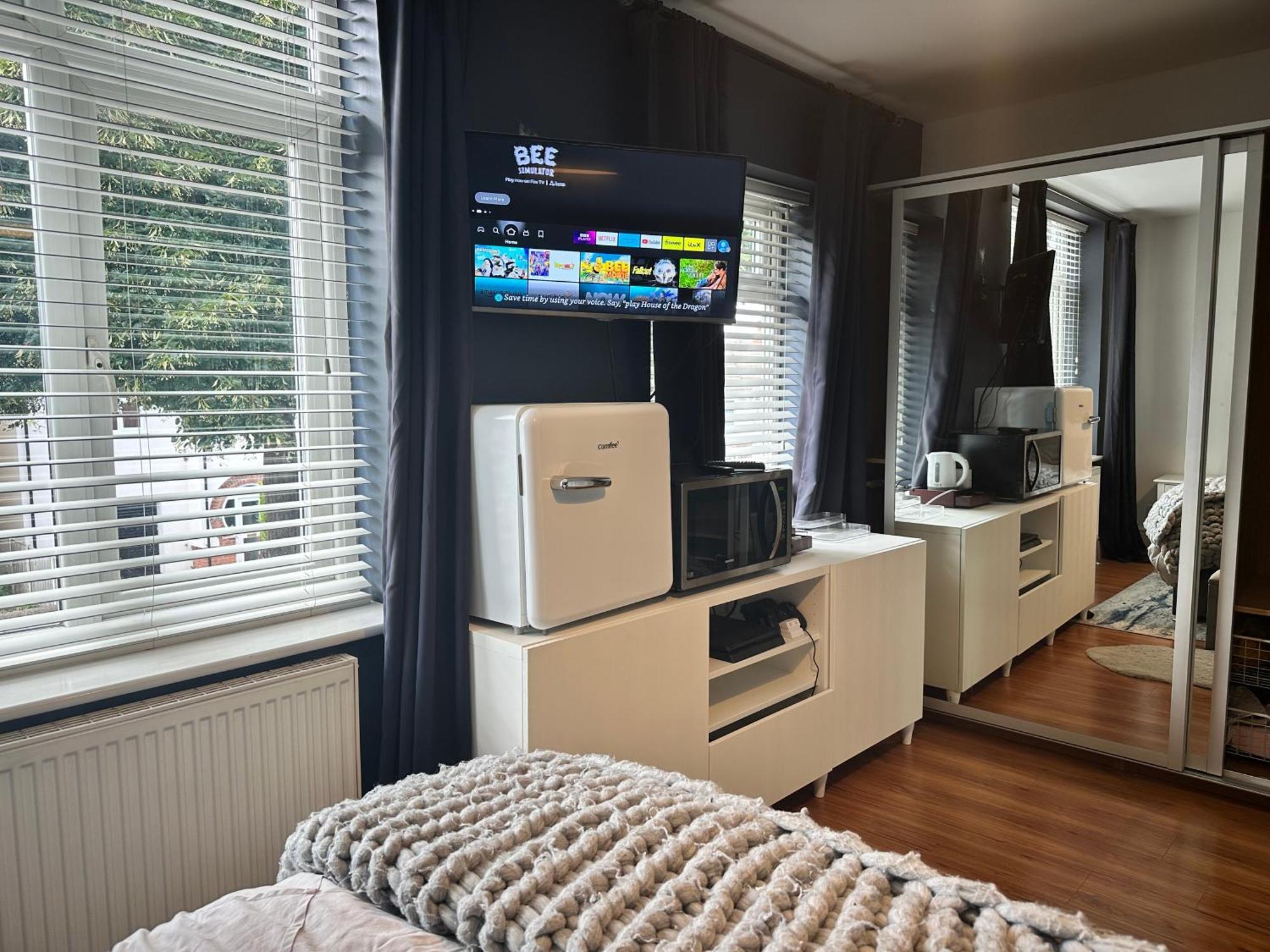 Lux Akinle Residence Nottingham Buitenkant foto